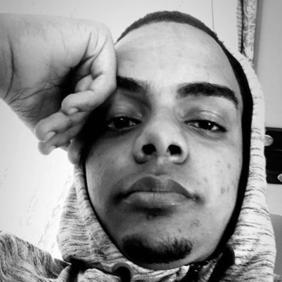 Meet your Posher, Isaac - Picture 1 of 1